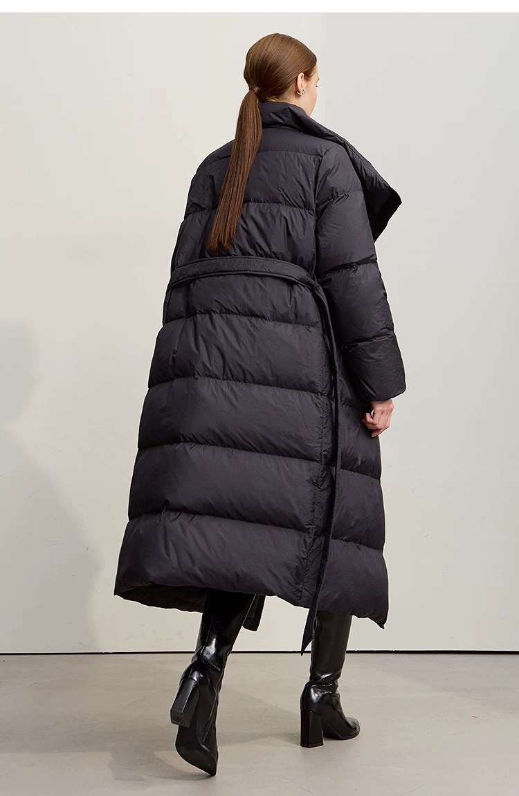ベルト付き ビッグカラーロングダウンコート｜Amii 商品写真