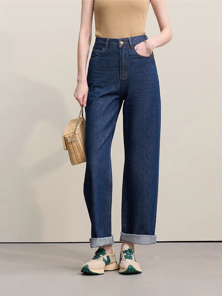 AMII リヨセル・コットン エンボスロゴ ストレートデニムパンツ 商品写真