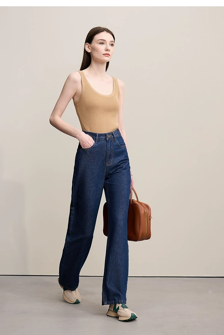 AMII リヨセル・コットン エンボスロゴ ストレートデニムパンツ 商品写真