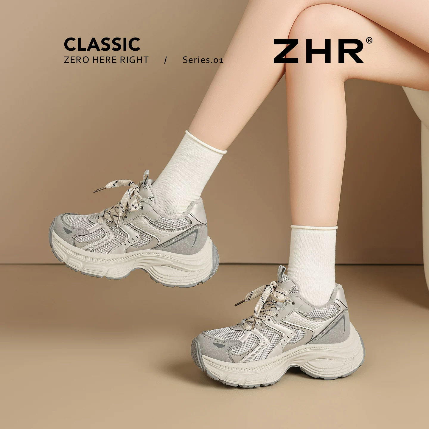 ZHR シルバーグレー ボアインヒールスニーカー 商品写真