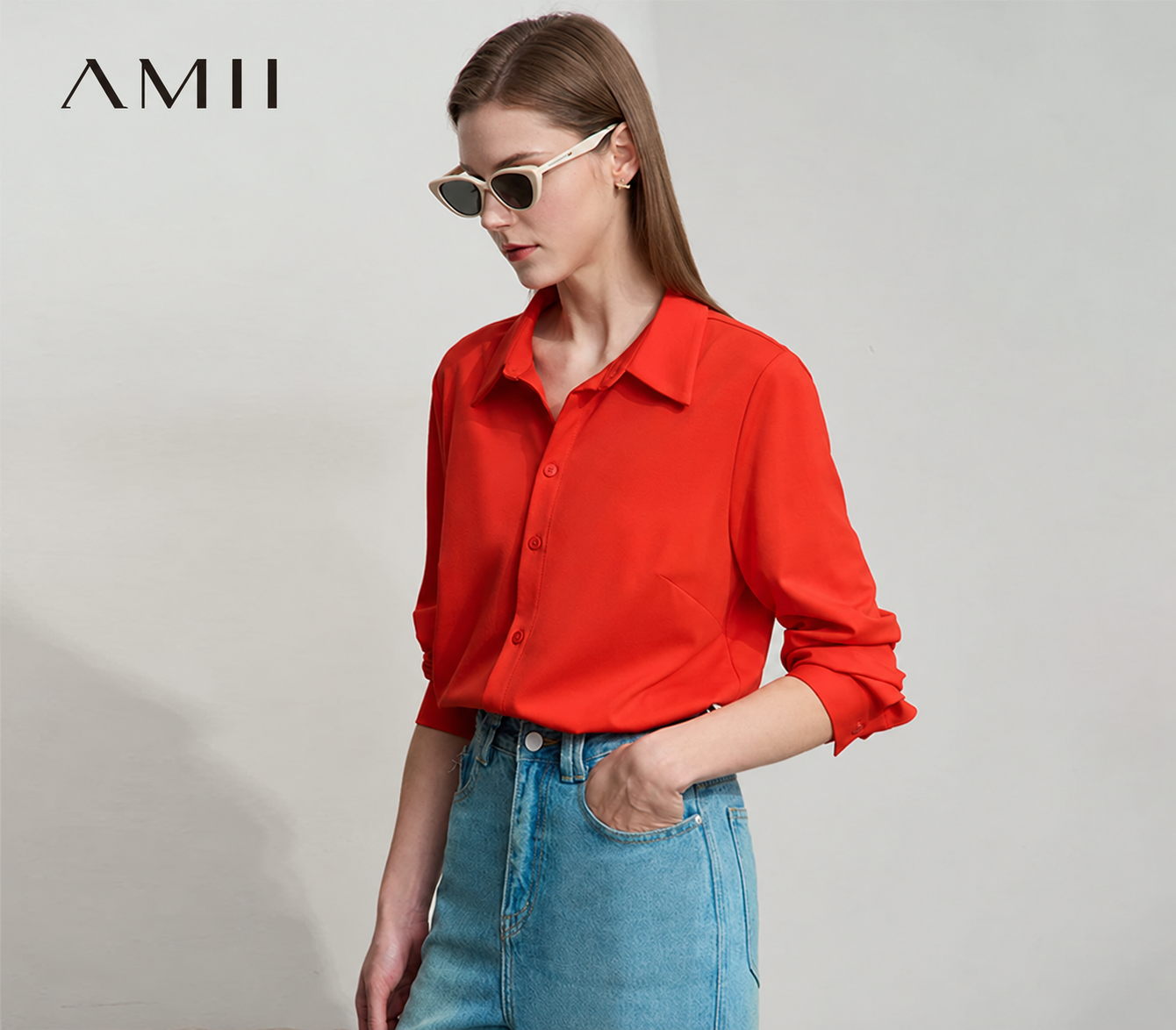 ポピーレッド ストレッチ長袖シャツ｜Amii 商品写真