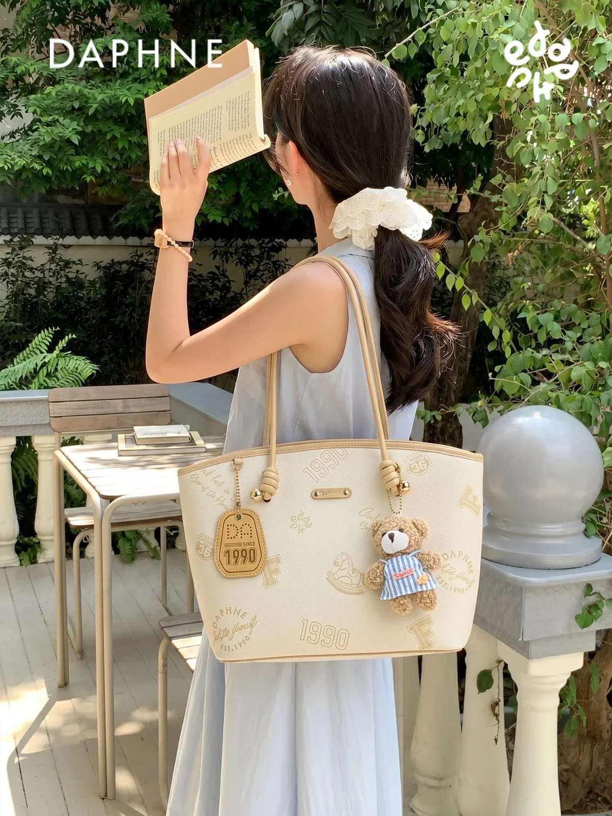 プリント トートバッグ マグネット開閉 ショルダー｜商品写真