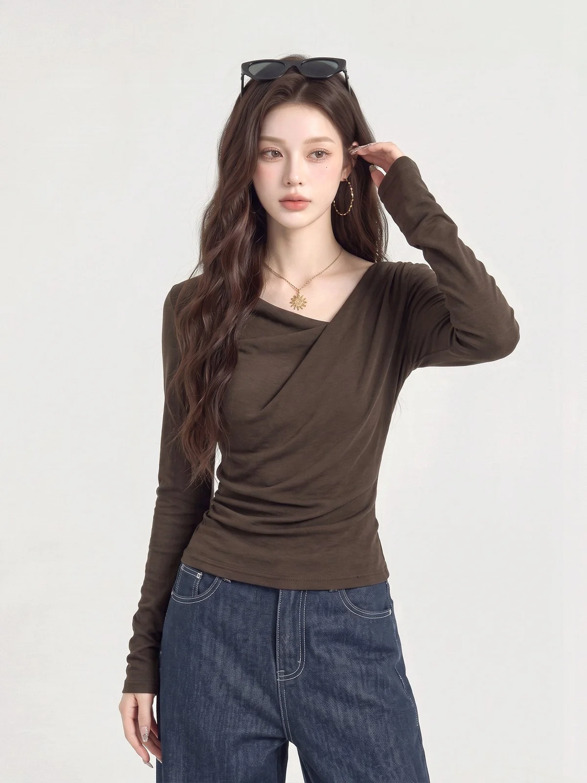 LA CHAPELLE カウルネック スリムフィット 長袖Tシャツ｜商品写真