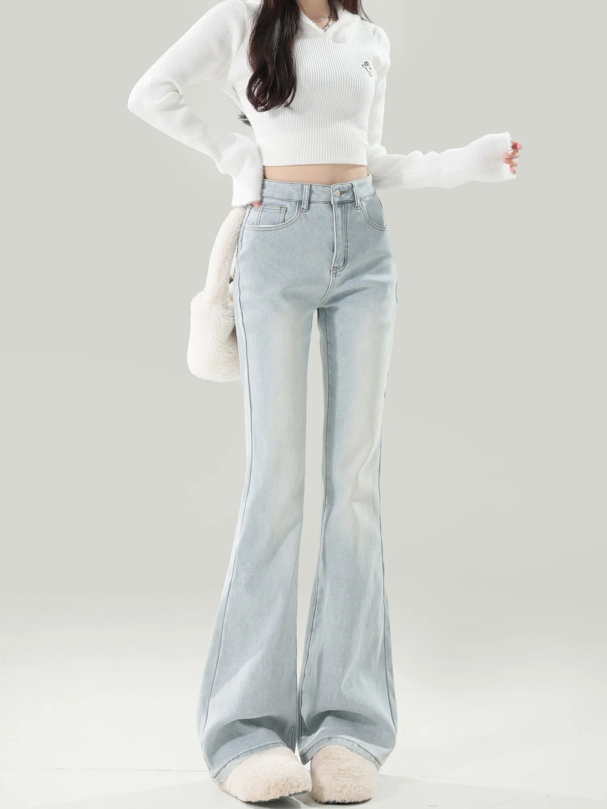 LA CHAPELLE ハイウエスト ストレッチ ブーツカットデニムパンツ ウォッシュブルー｜商品写真