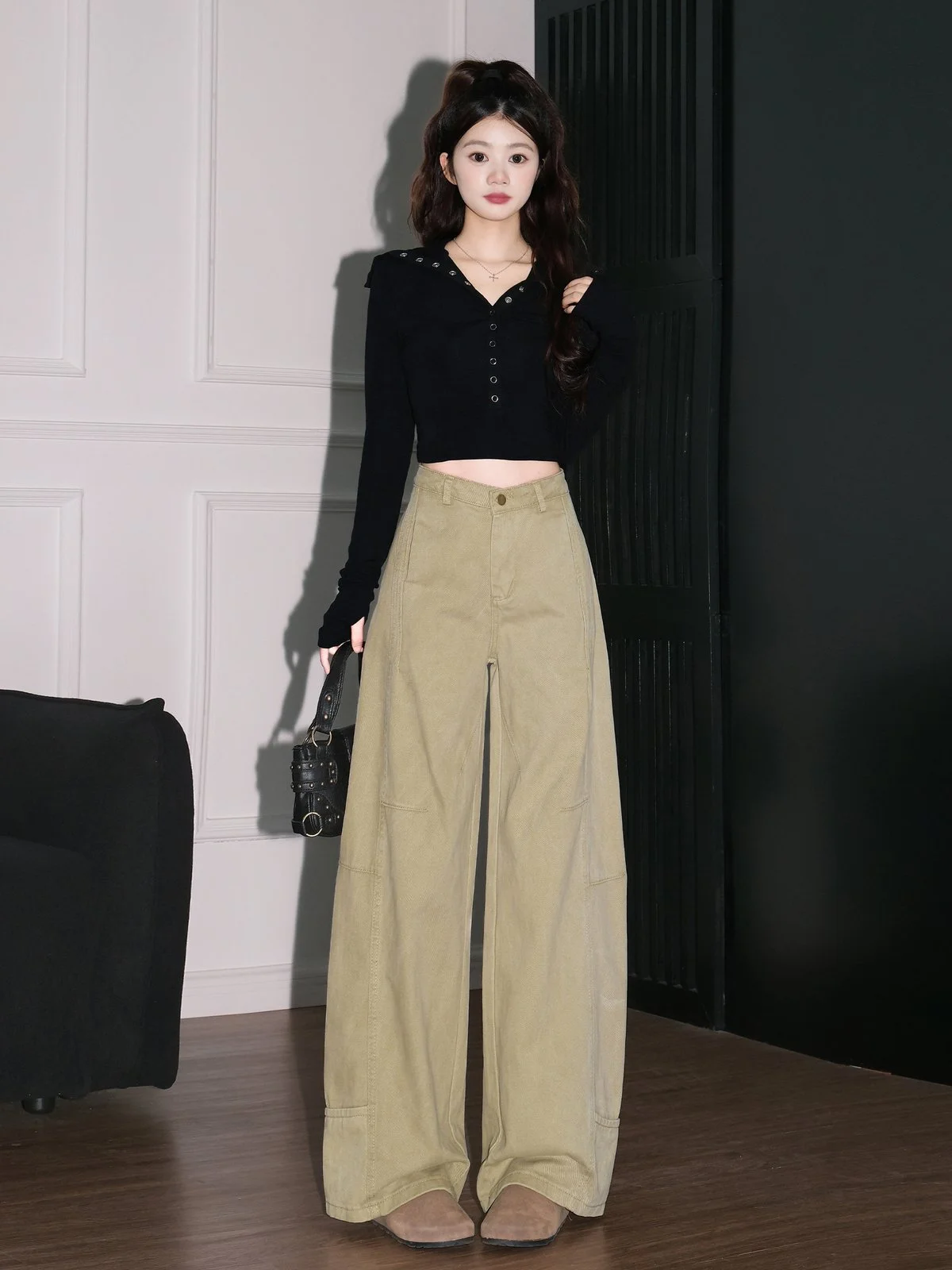 LA CHAPELLE カーブドレッグ ワイドデニムパンツ ライトカーキ｜商品写真