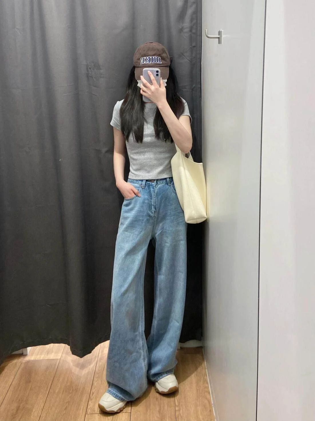 LA CHAPELLE ハイウエスト ルーズストレート デニムパンツ ライトブルー｜商品写真