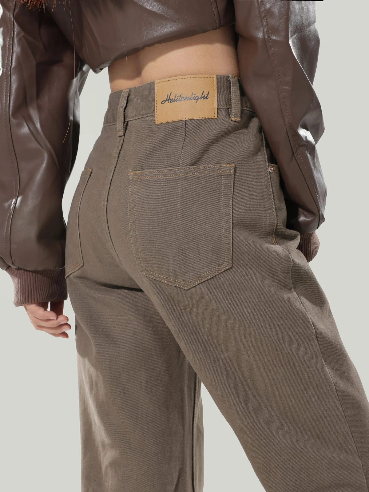 LA CHAPELLE ルーズシルエット ブーツカット デニムパンツ ブラウン｜商品写真