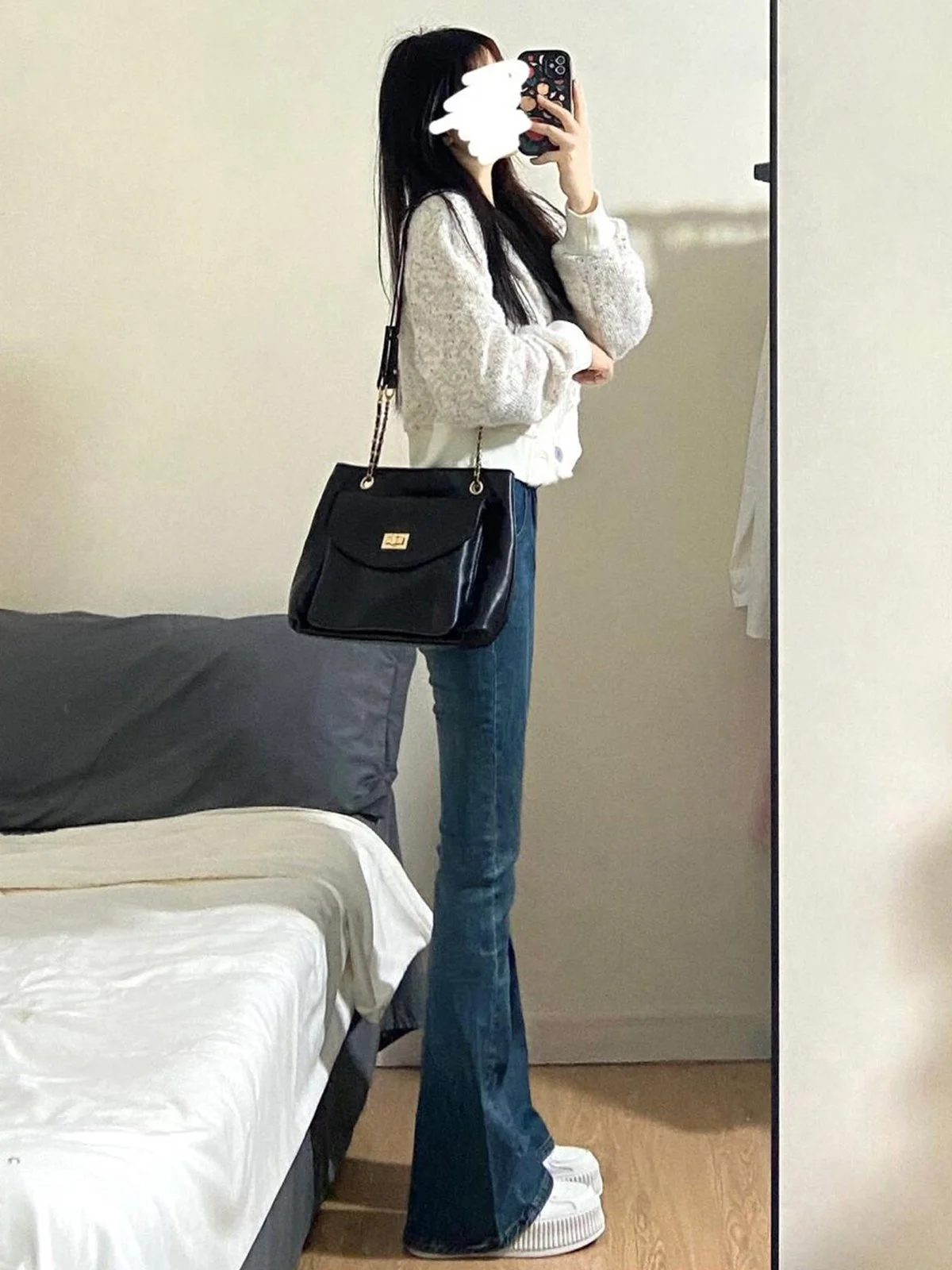 LA CHAPELLE ハイウエスト ストレッチ セミフレアデニムパンツ プルシアンブルー｜商品写真