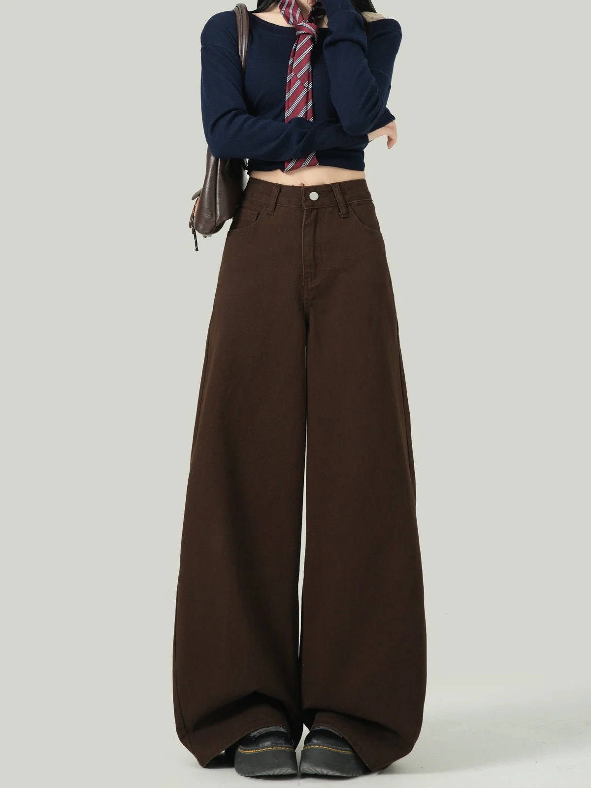 LA CHAPELLE ワイドストレート デニムパンツ モカブラウン｜商品写真