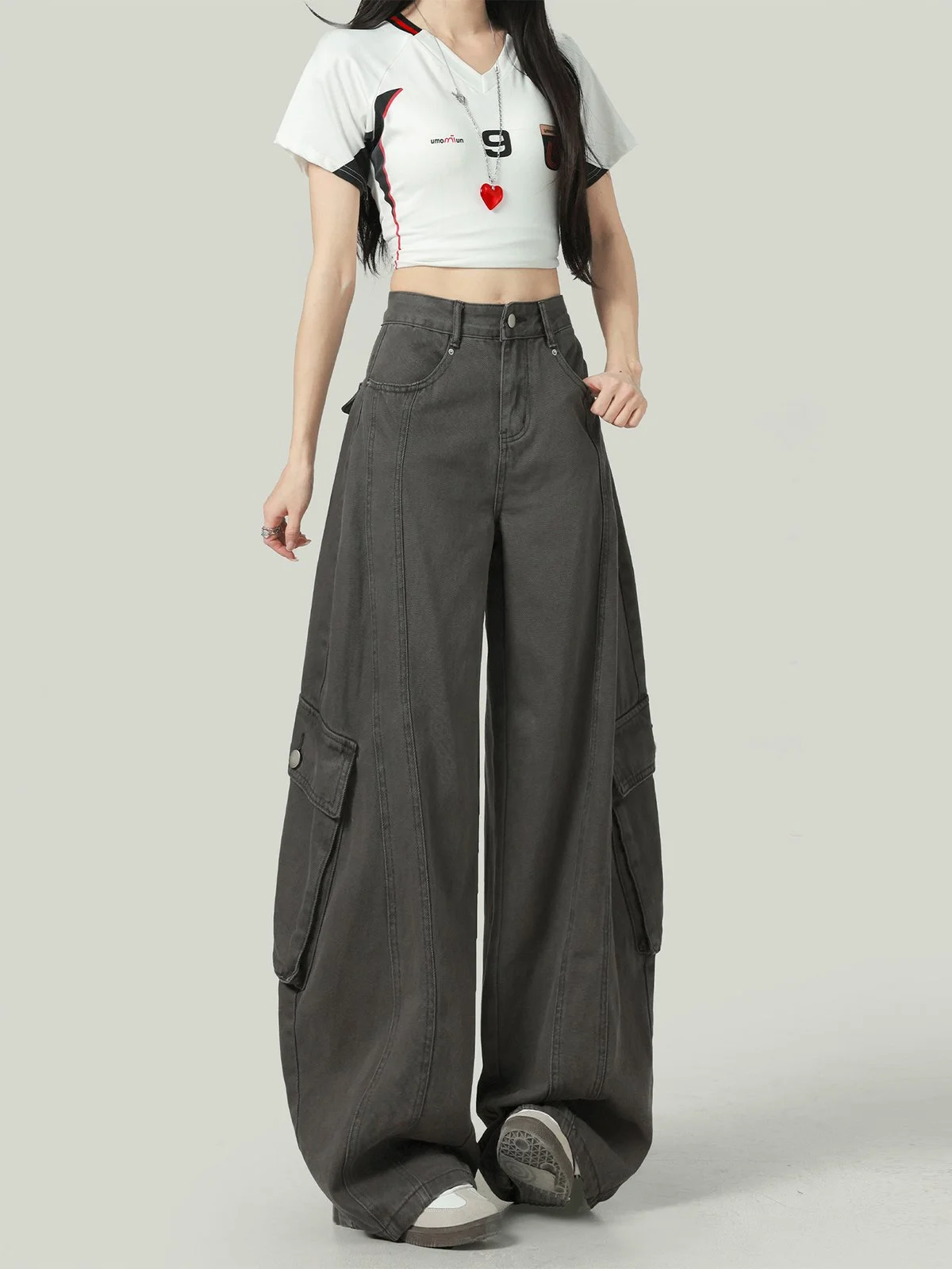 LA CHAPELLE ワーク風 カーブシルエット ワイドデニムパンツ アーミーグレー｜商品写真