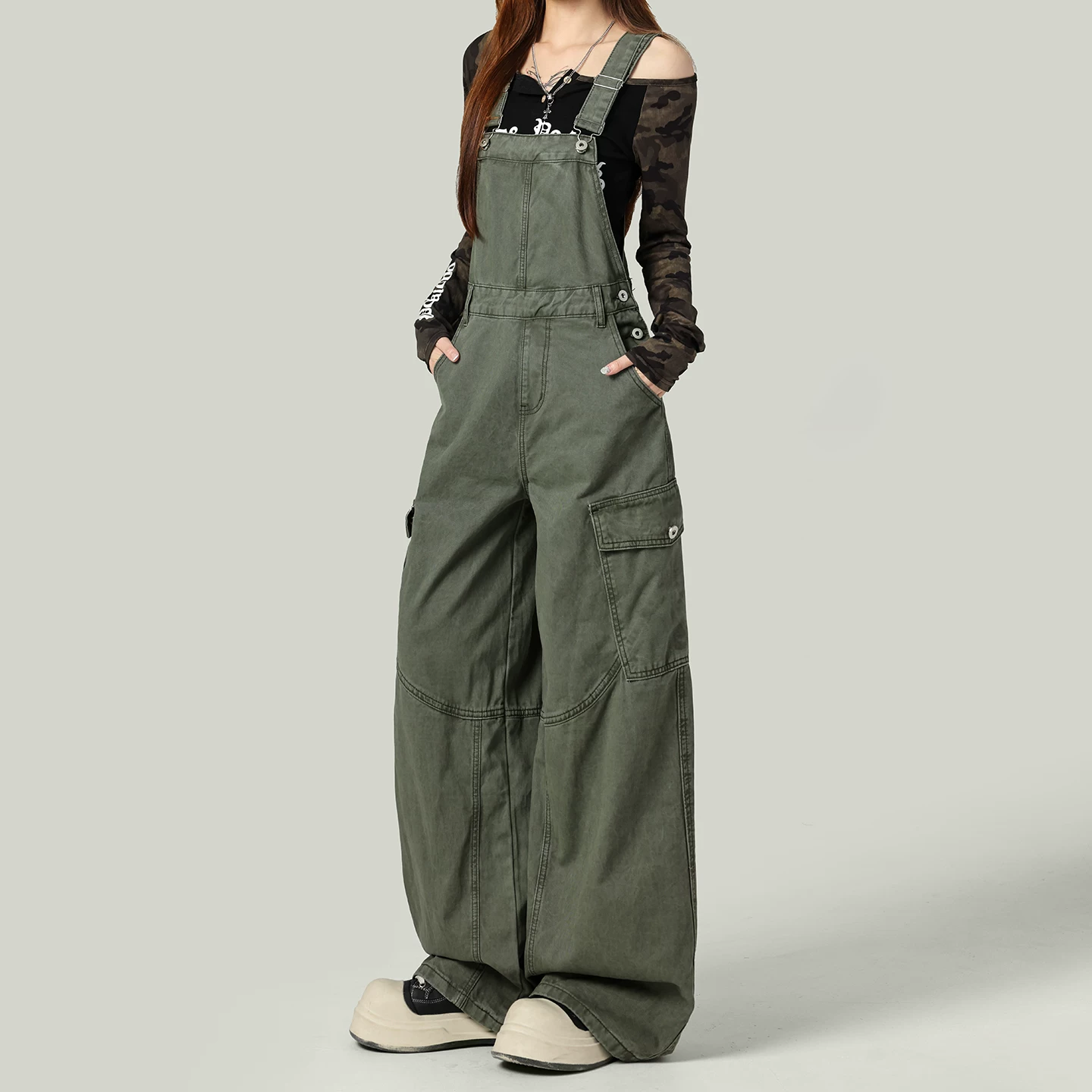 サロペット デニムパンツ モスグリーン ストレート ワイドパンツ ワーク