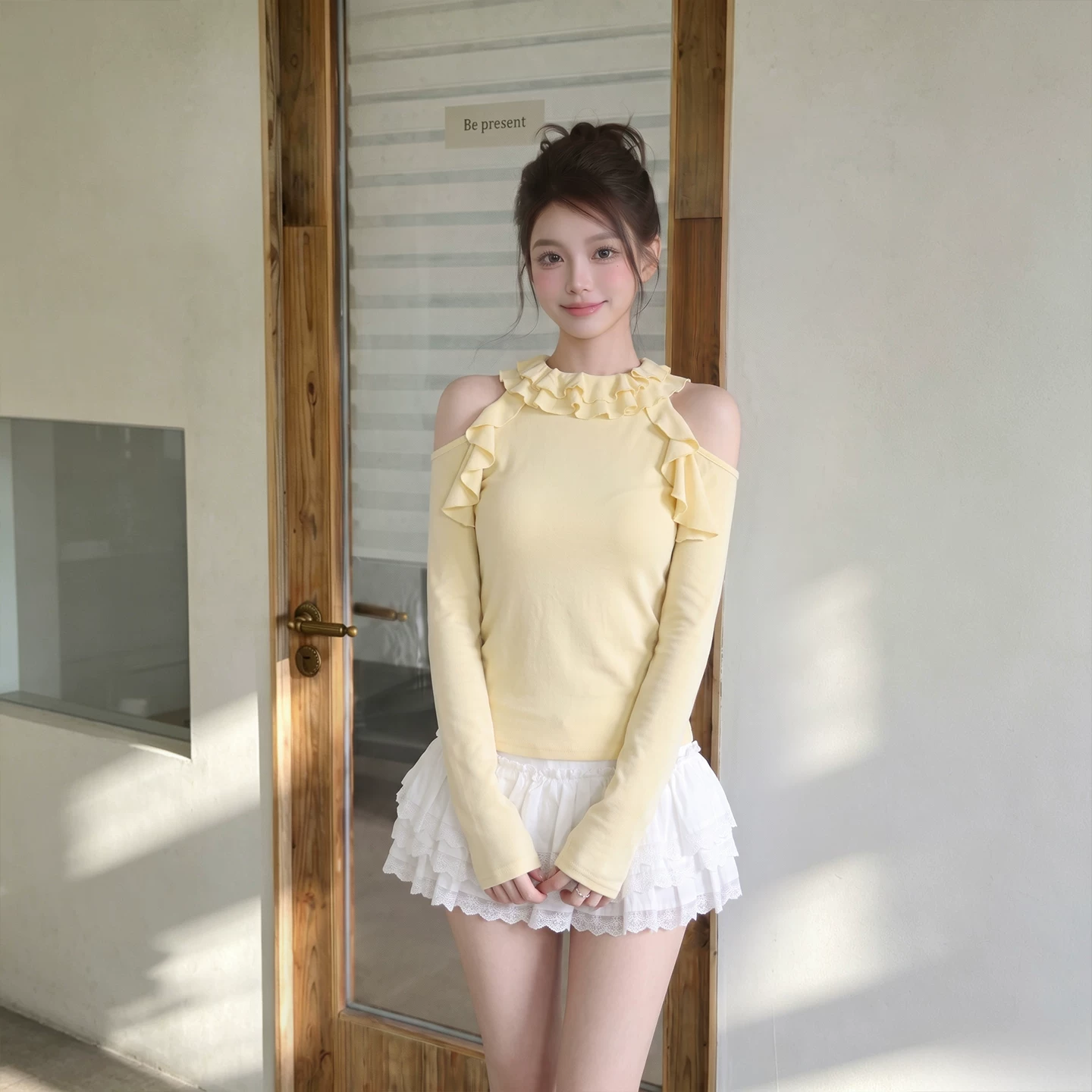 フリル オフショルダー 長袖Tシャツ クルーネック ウエストシェイプ