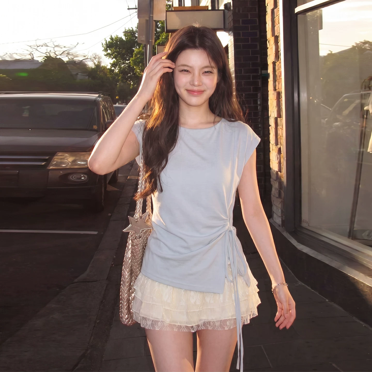 ブルー リボン 半袖Tシャツ ウエストシェイプ クルーネック