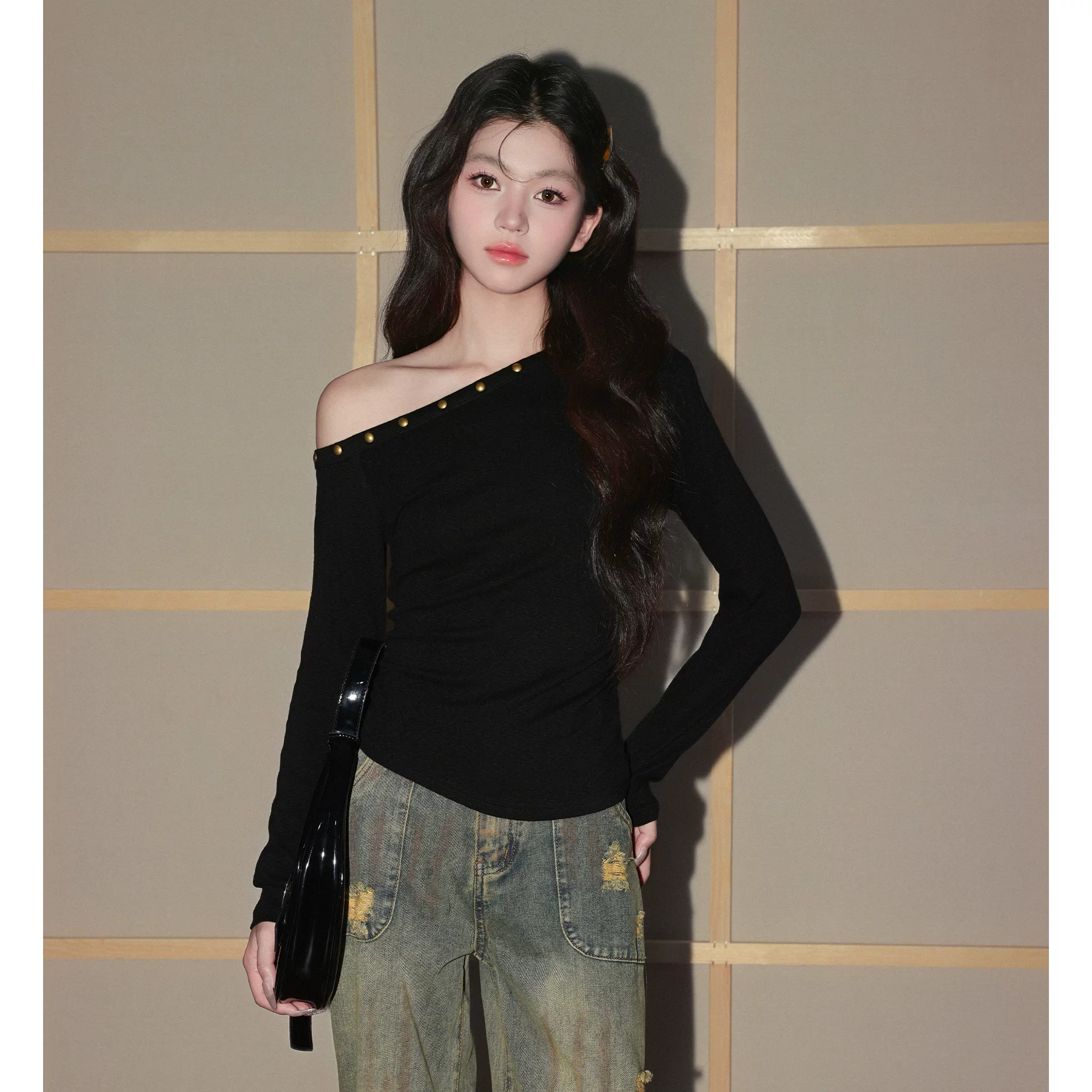 ブラック ワンショルダー スタッズ 長袖Tシャツ