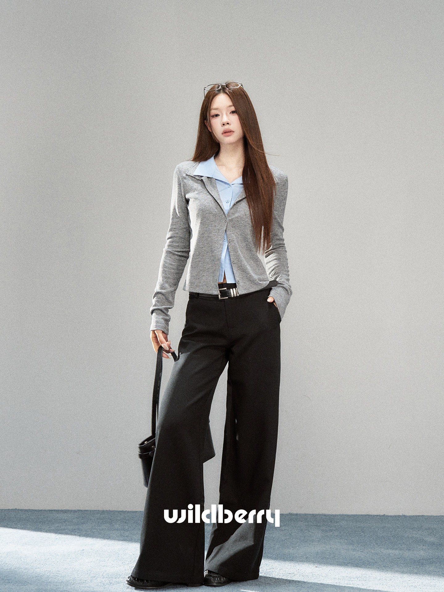 Wildberry 配色折り襟 長袖ニットトップス