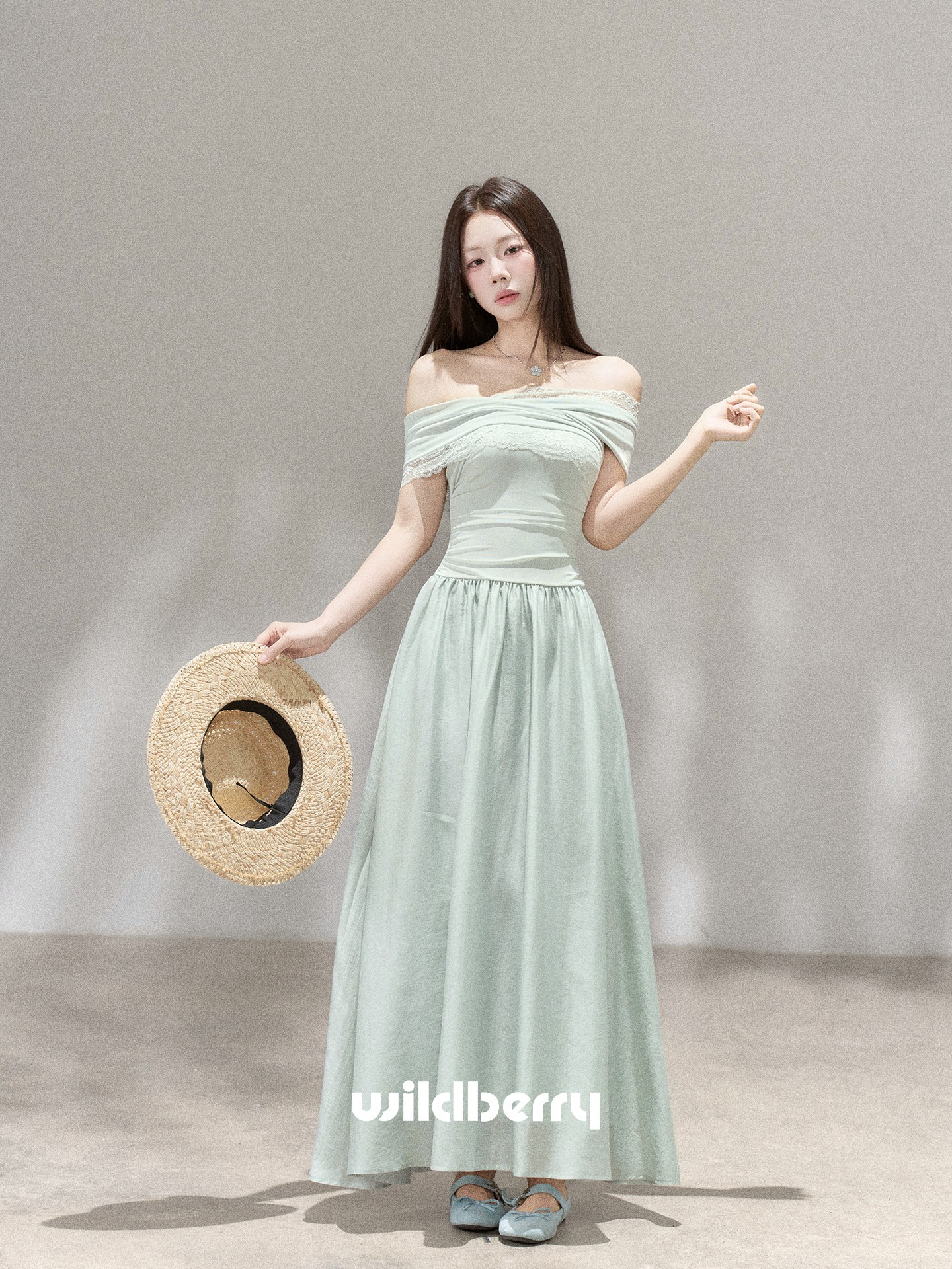 Wildberry オフショルダー ウエストシェイプロングワンピース