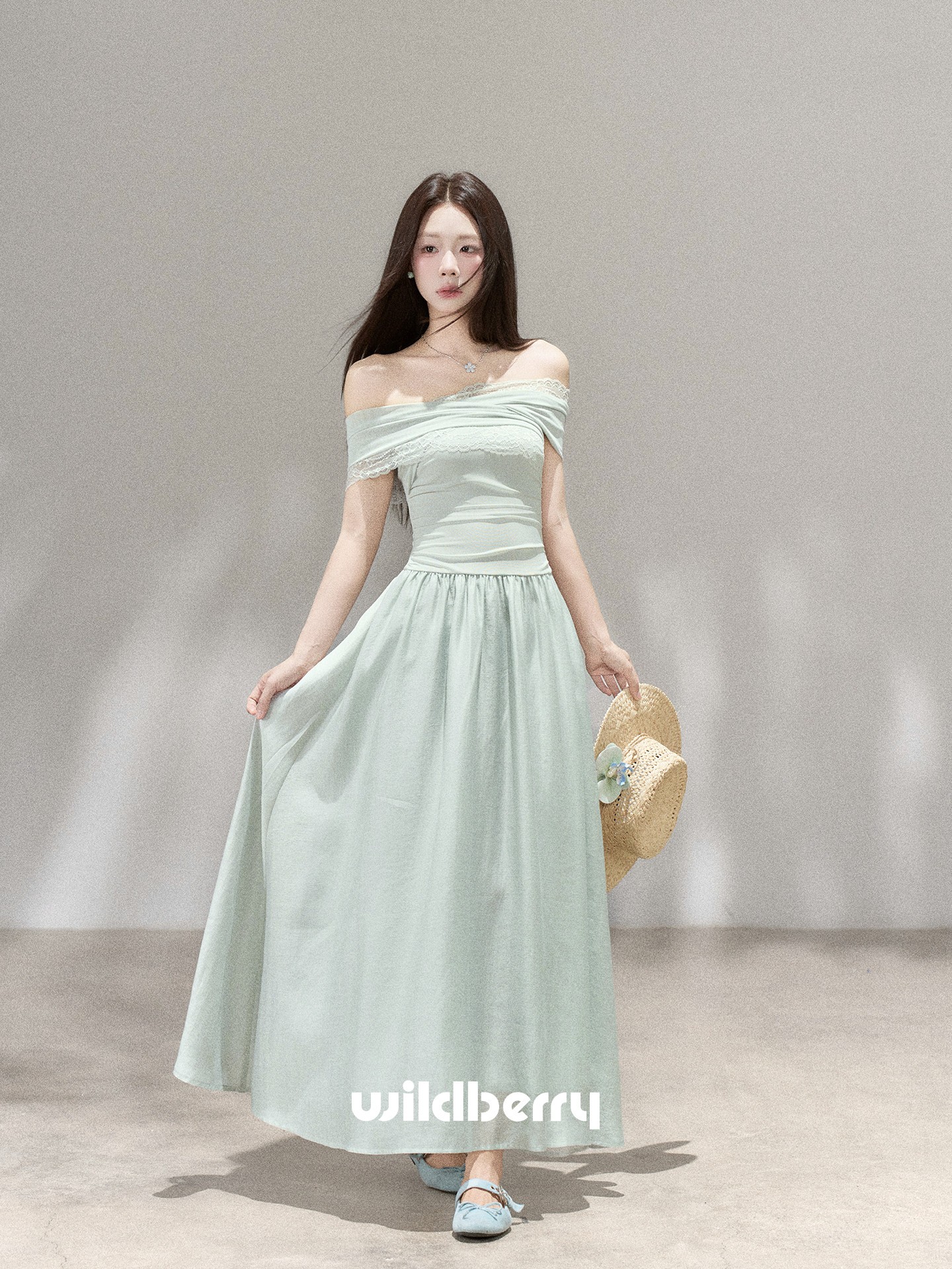 Wildberry オフショルダー ウエストシェイプロングワンピース