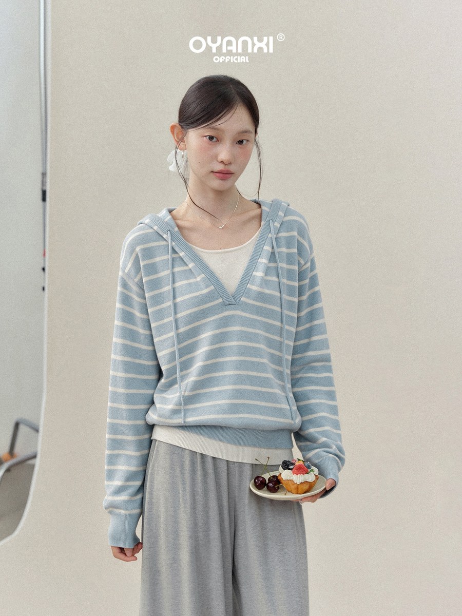 OYANXI ストライプ フェイクレイヤード Vネック フードニット