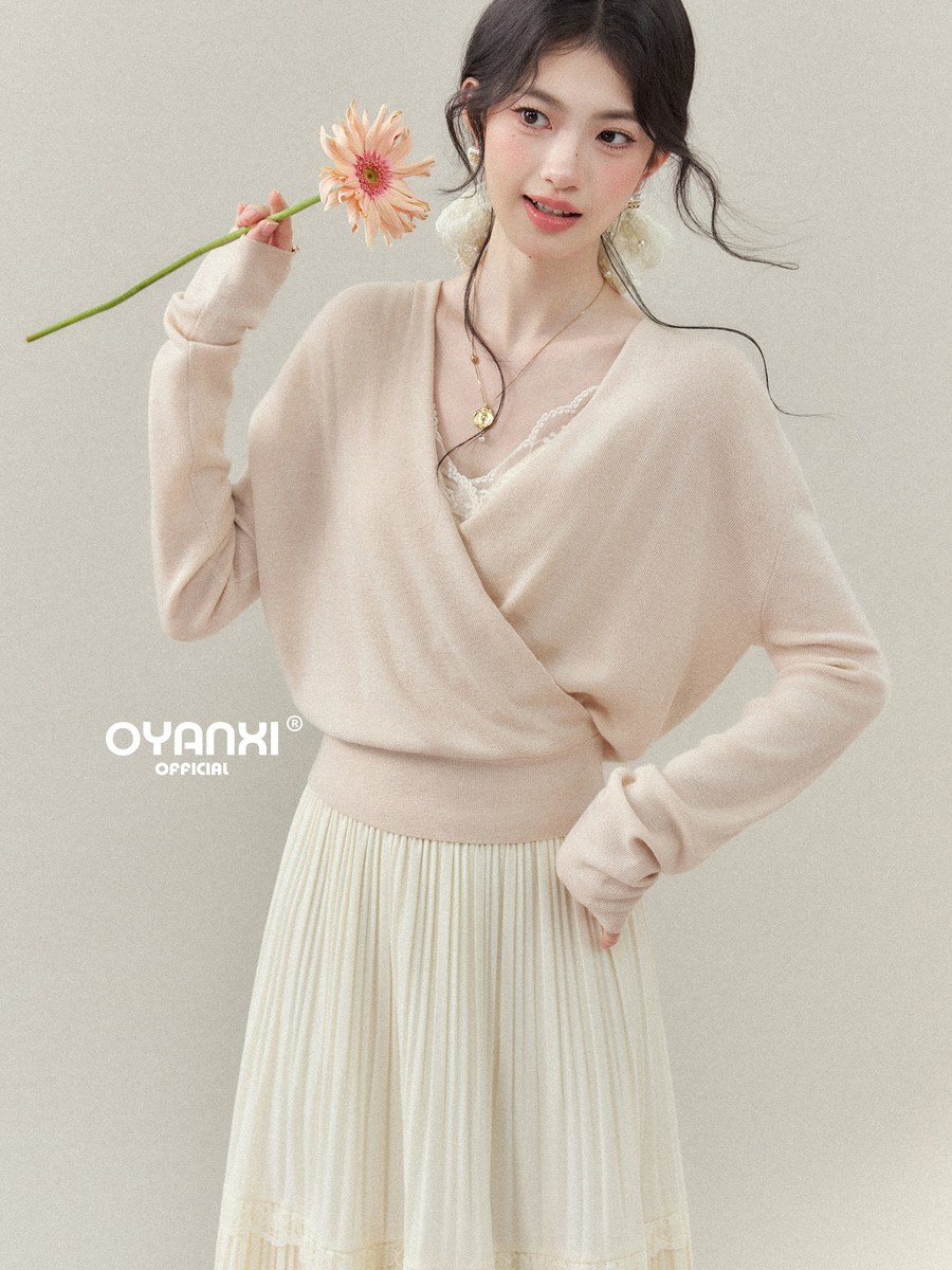 OYANXI Vネックニット＆レースインナー 2点セット