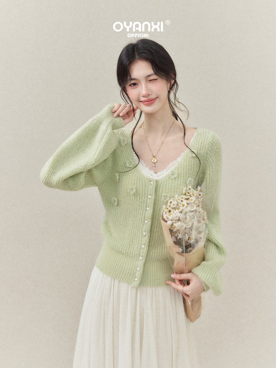 OYANXI 立体フラワー Vネック フレアスリーブ ニットカーディガン