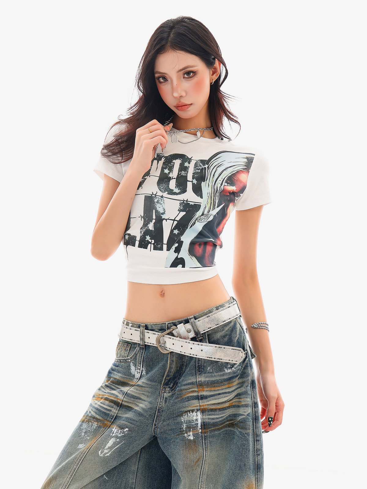 キャラクタープリント ショート丈半袖Tシャツ｜商品写真