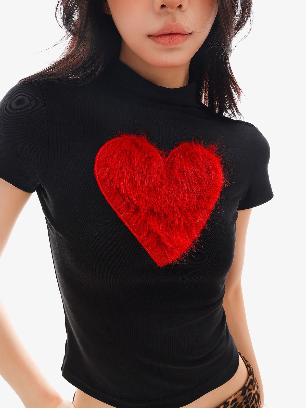 ハーフハイネック ショート丈半袖Tシャツ ハート｜商品写真