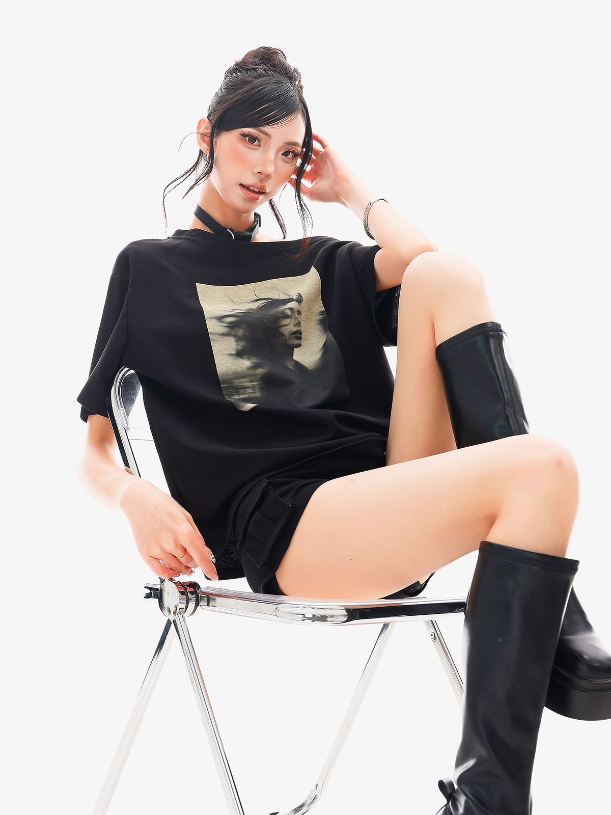 ポートレートプリント ワンショルダー半袖Tシャツ｜商品写真