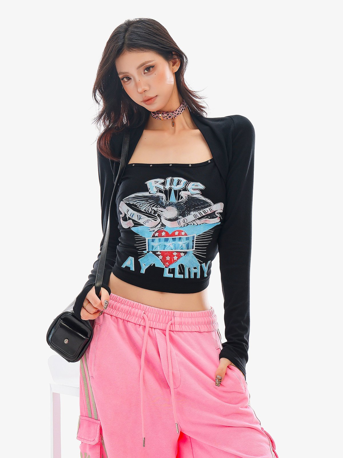 レイヤード風 プリント スクエアネック 長袖Tシャツ｜商品写真
