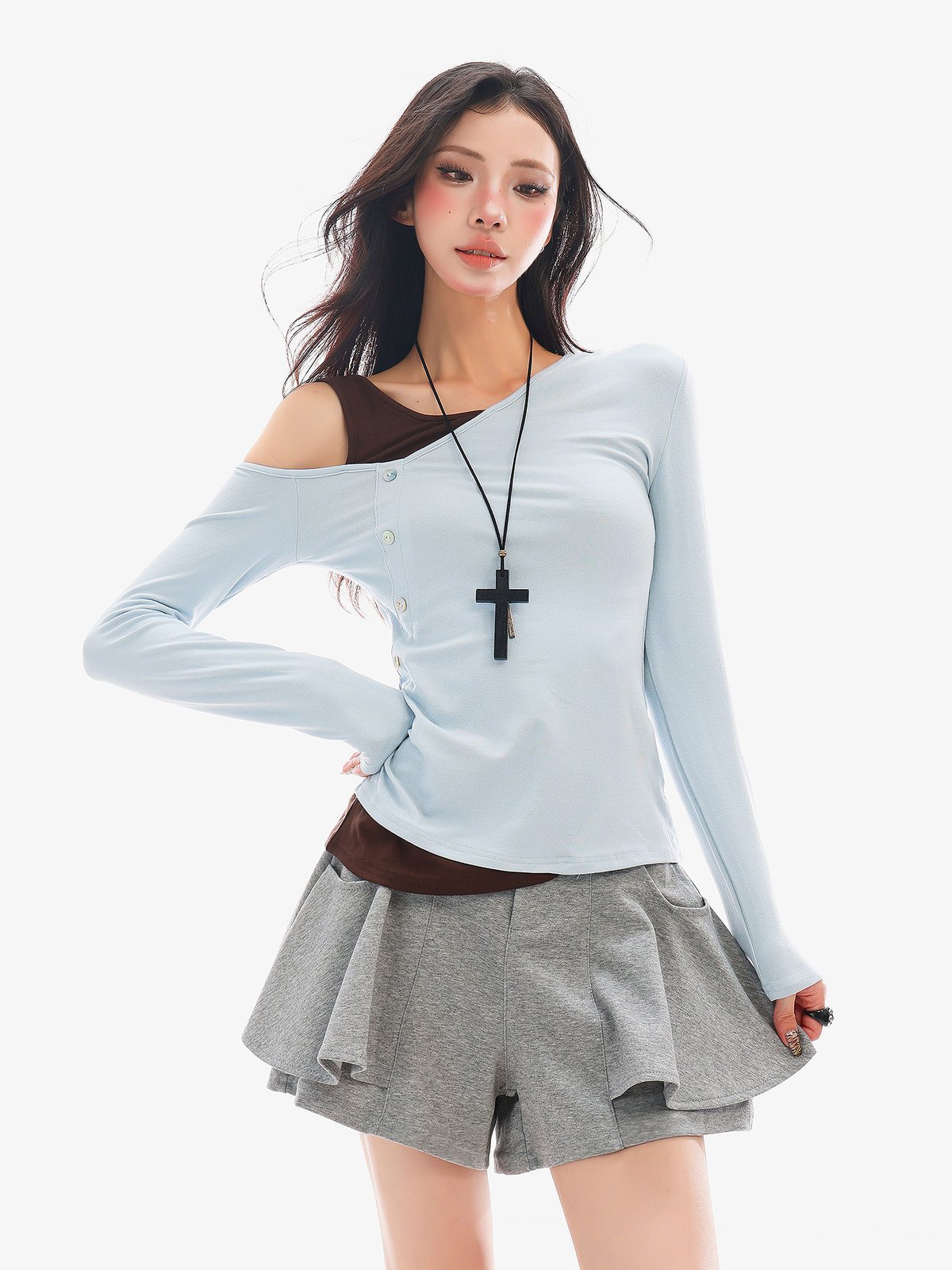 レイヤード風 切替 長袖Tシャツ ブルー｜商品写真
