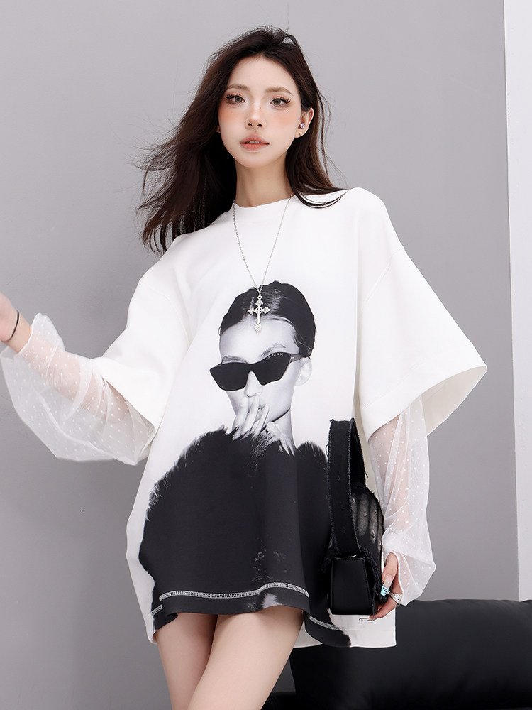 ポートレートプリント レース切替 長袖Tシャツ｜商品写真