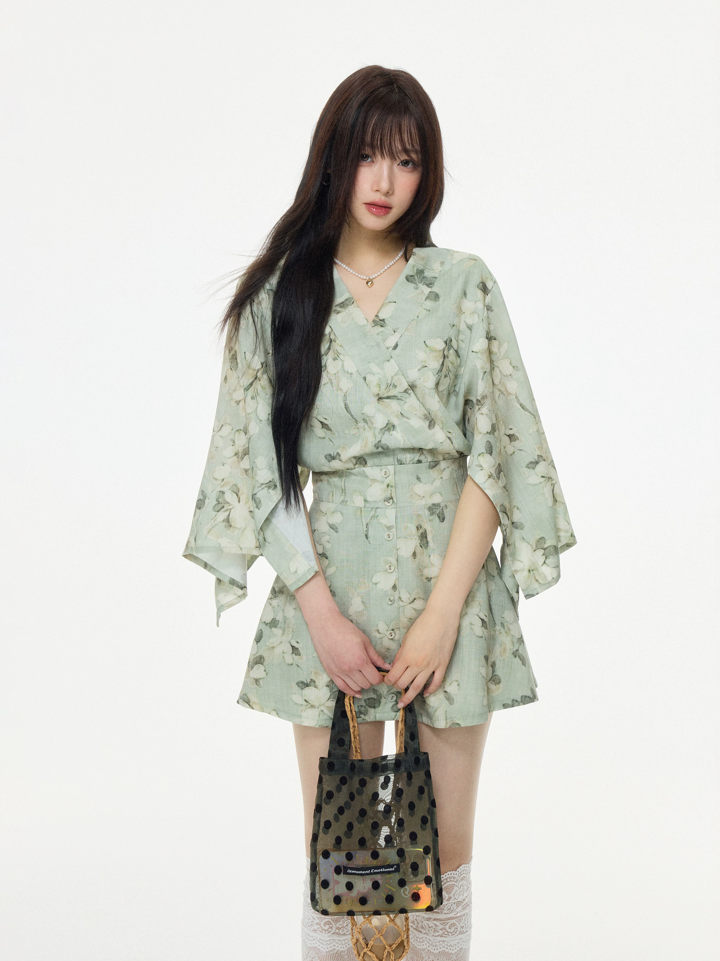 小花柄 Vネック ミニワンピース 商品写真