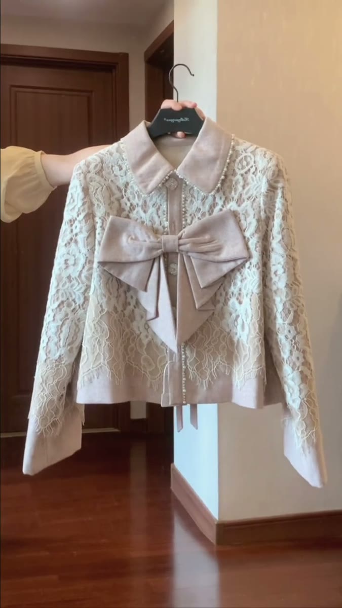 大きなリボンに段々レース🎀