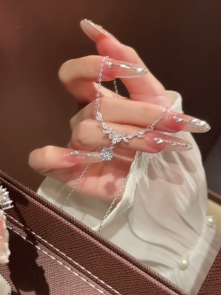 この薄い紫が可愛い💜