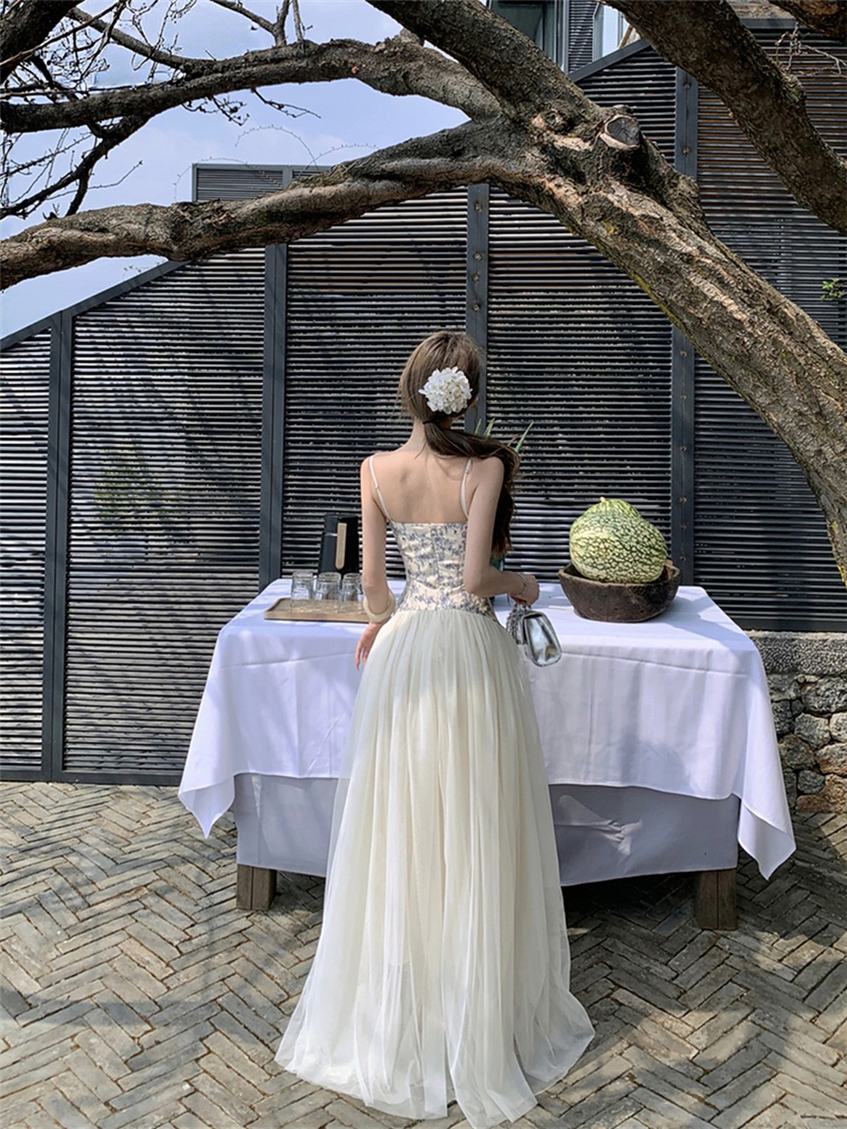 小花柄からふわりと白チュール🕊️ 写真2