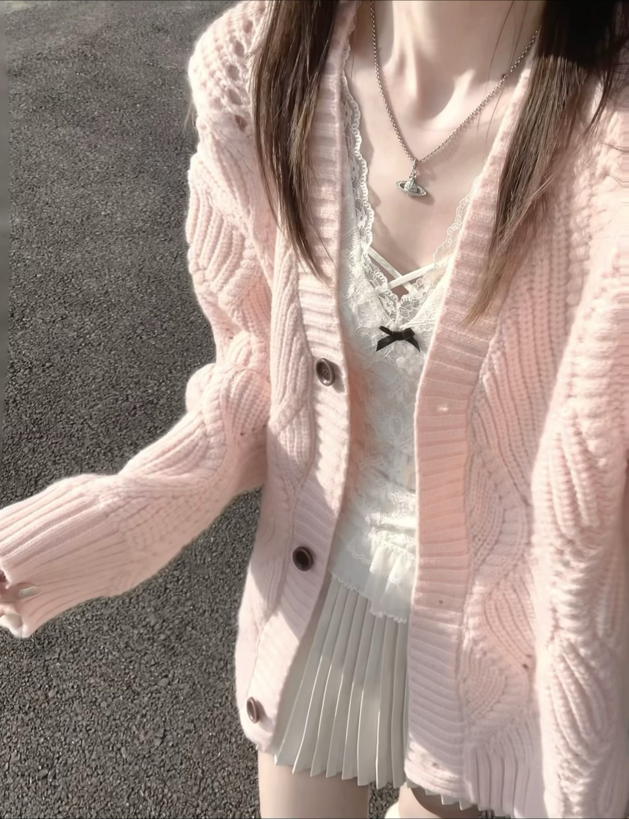 ピンクの編み目から白レース🌸 写真3