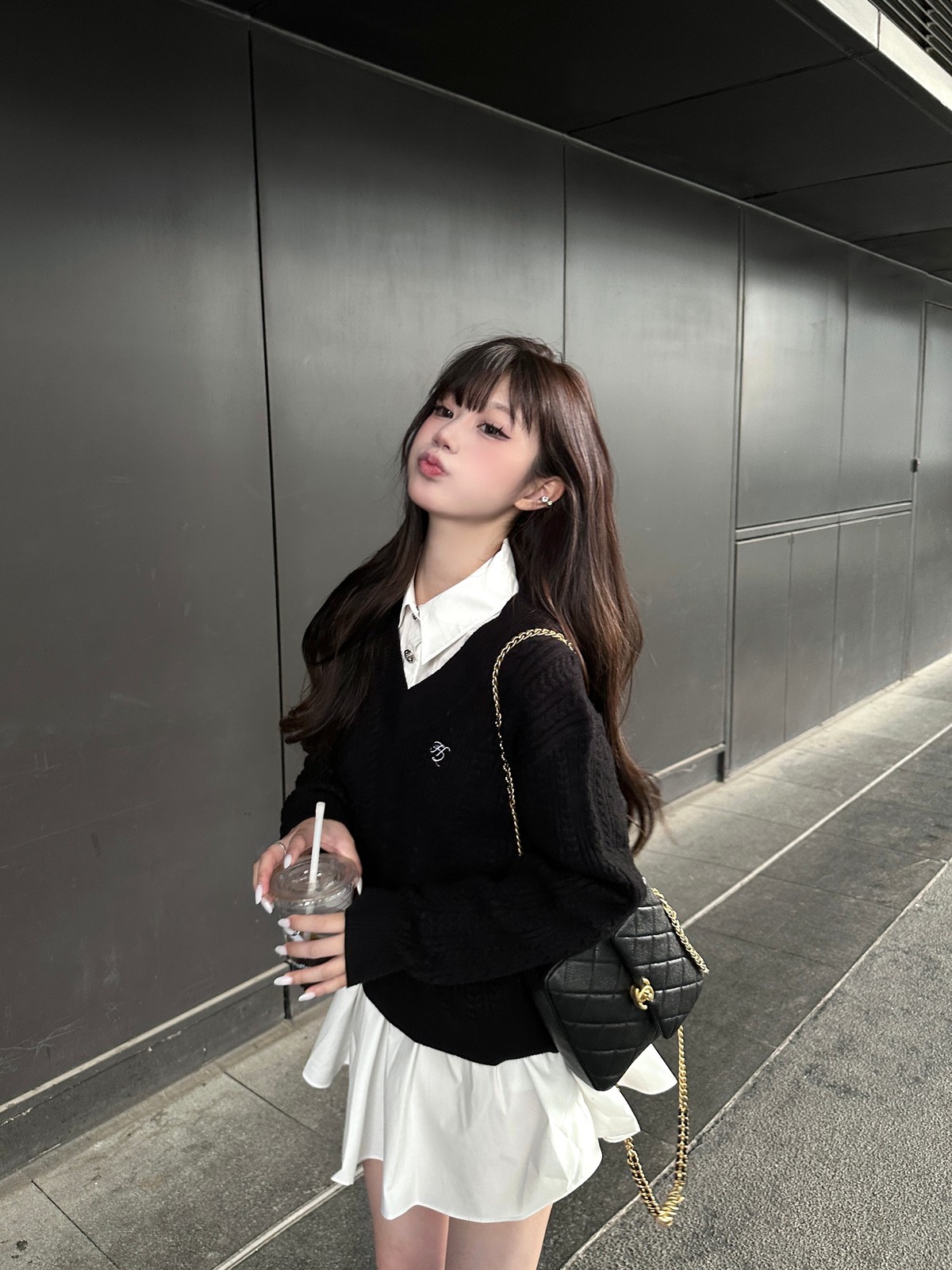 黒を中心に、ミニ丈もパンツも🖤