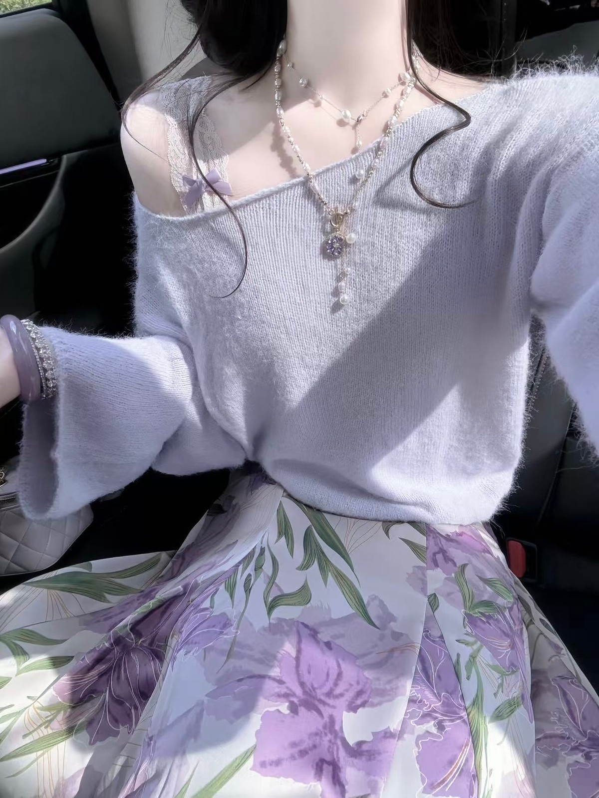 ラベンダー色を花柄にも💜 写真2