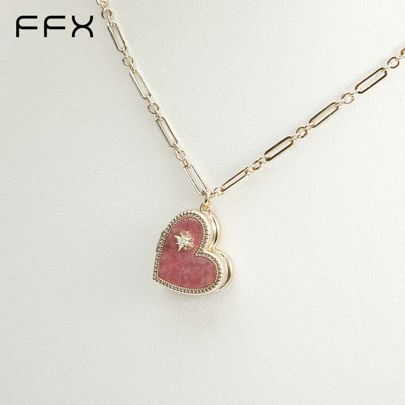 FFX ハートモチーフネックレス