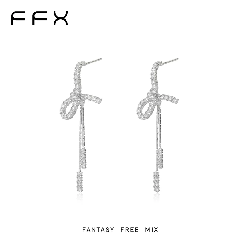 FFX リボンフリンジスタッドピアス