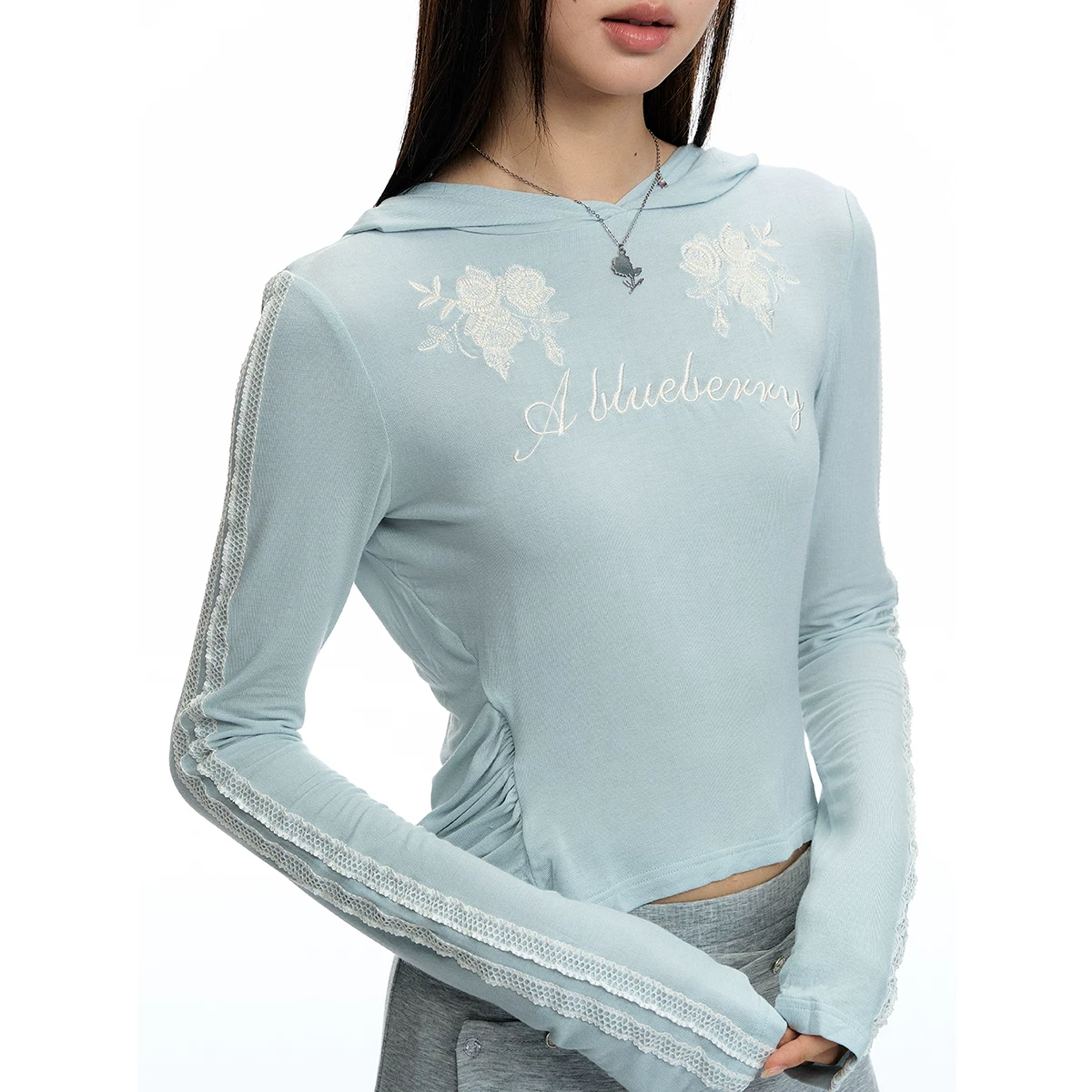 ablueberry フード付きTシャツ