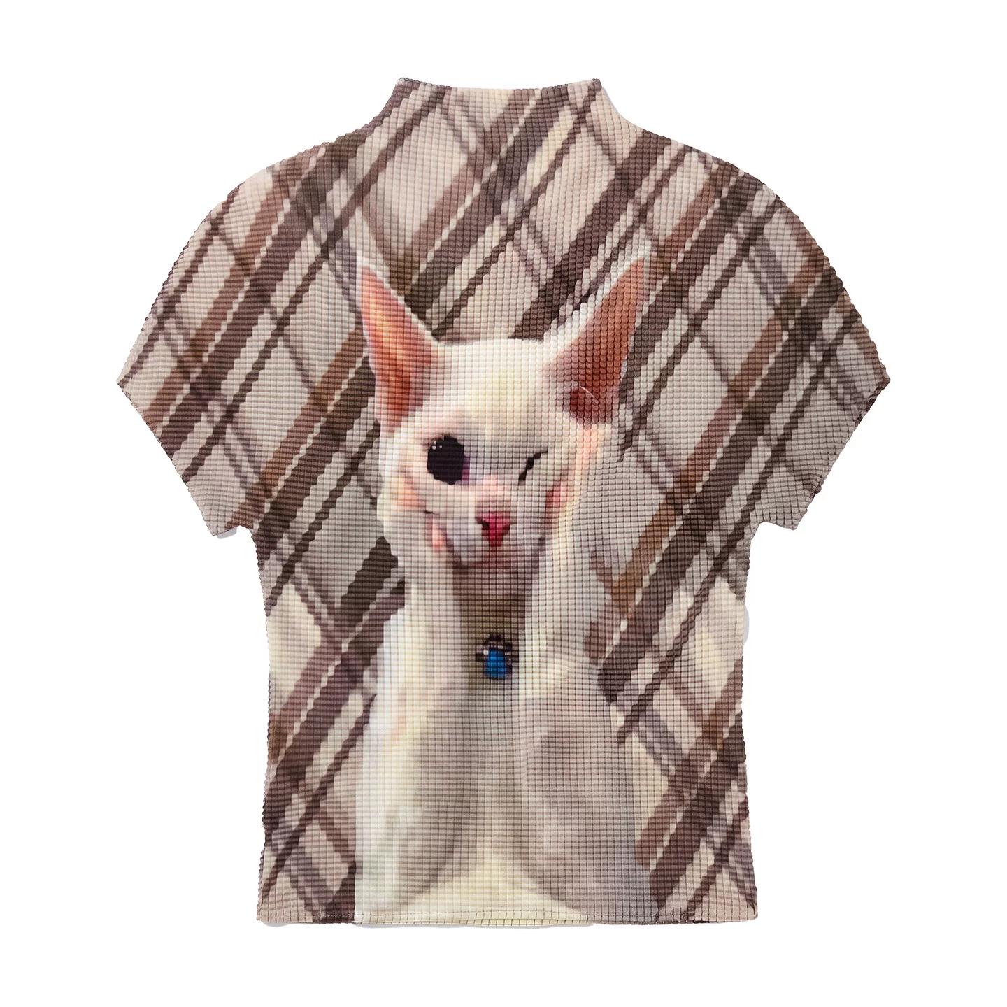 BETTERSAY ねこ柄ショート丈Tシャツ