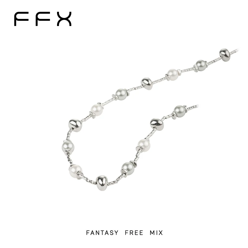 FFX パールモチーフロングネックレス