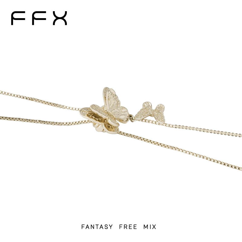 FFX 蝶モチーフラージロングネックレス