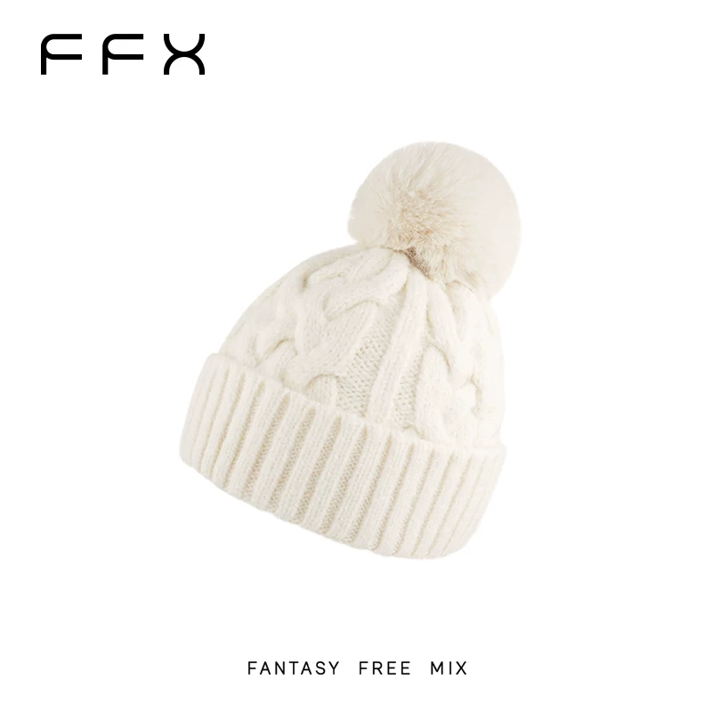 FFX ケーブル編みニット帽