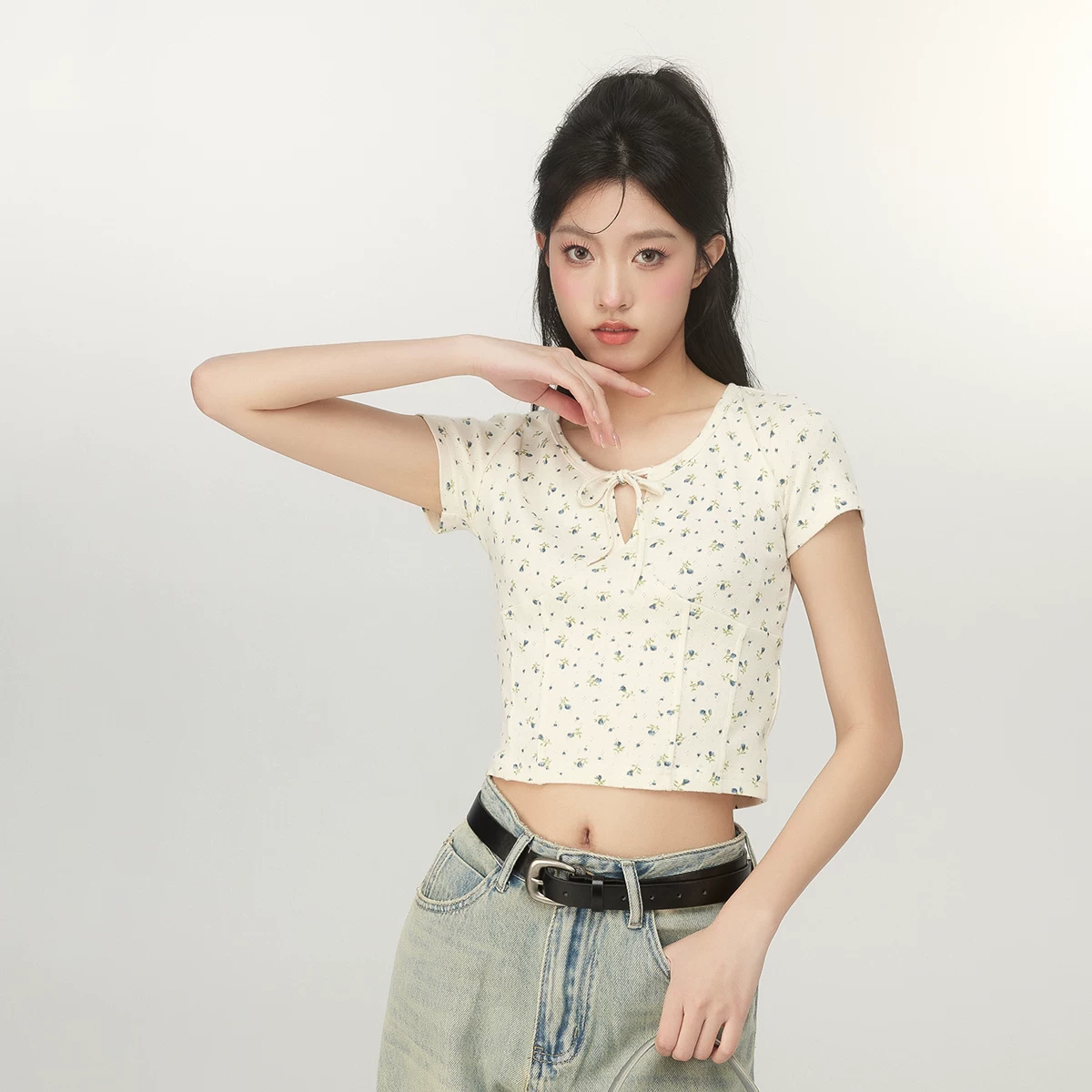 BETTERSAY ショート丈Tシャツ