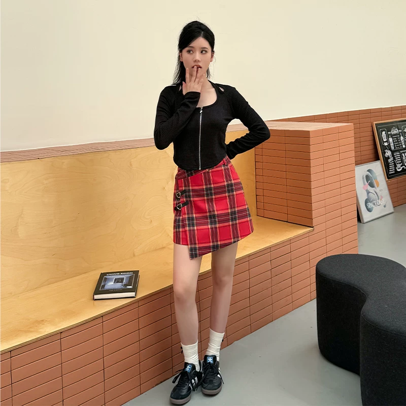 BETTERSAY ホルターネックニット