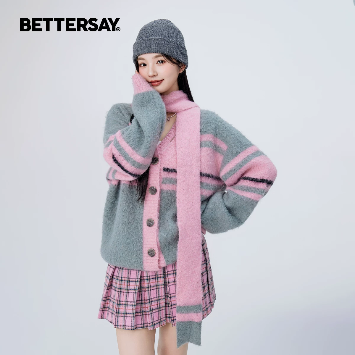 BETTERSAY ストライプ柄Vネックカーディガン