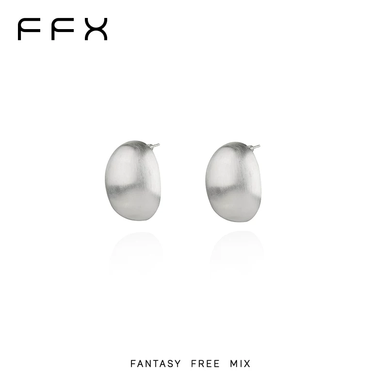 FFX メタルボールモチーフスタッドピアス