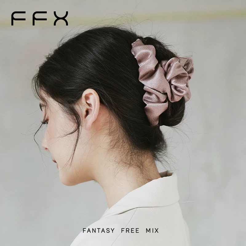 FFX サテンギャザーヘアクリップ