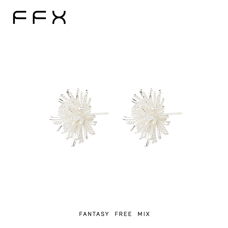 FFX 花火モチーフスタッドピアス